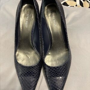 Nine West Dark Blue Snakeskin Heels
